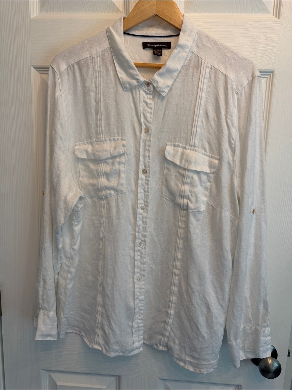 Tommy Bahama Women’s White Linen Long-Sleeve Button Front Shirt